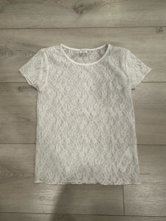 Wilfred Tops - Aritzia Wilfred White Floral Lace Sheer Short Sleeve Top Size S